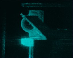 170nm diameter silica sphere trapped near an angled gold surface